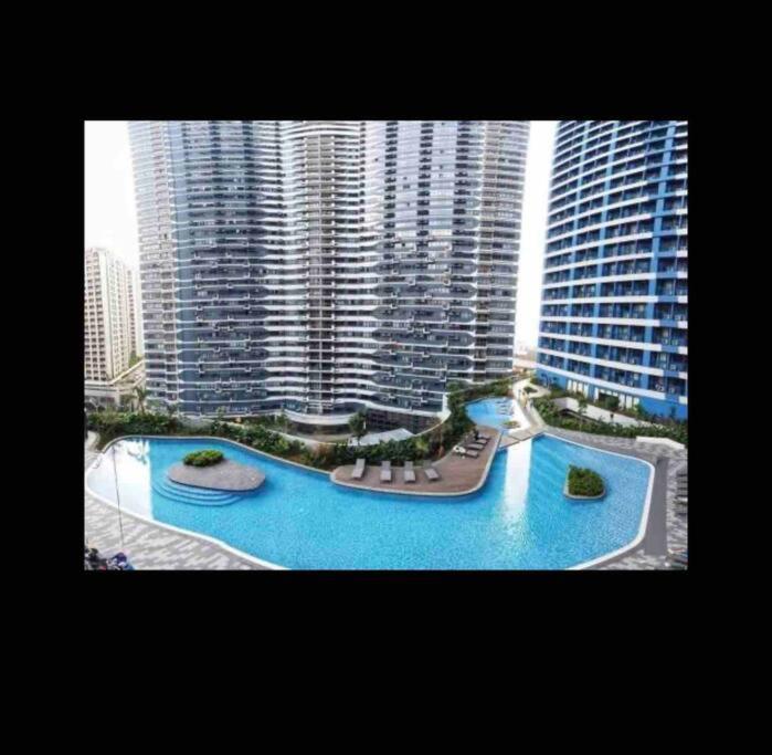 Air Residences Makati - Fully Furnished Condo With Skyline Views! Манила Екстериор снимка